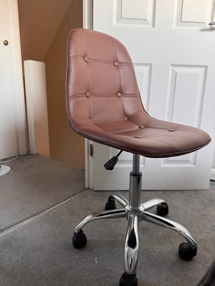 Photo of free Office chair (Mk45 1sh) #1