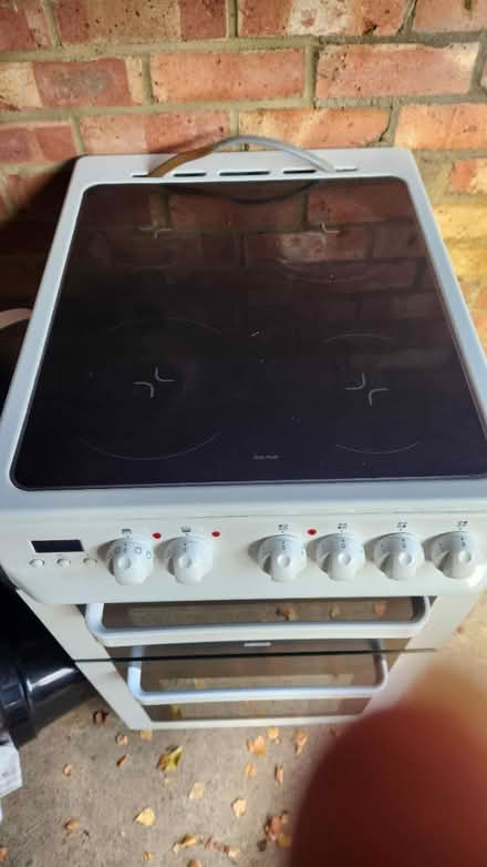 Photo of free Zanussi 50cm cooker (Bracknell RG12) #2