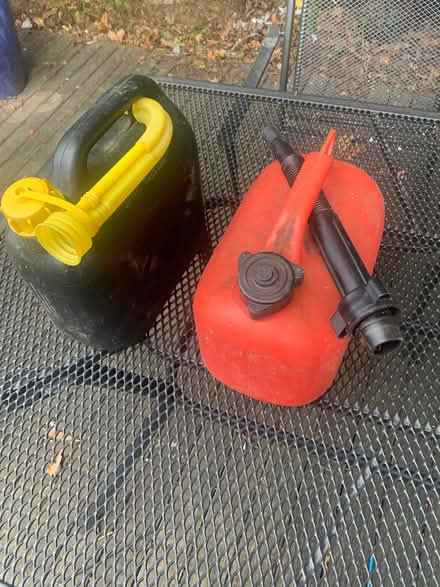 Photo of free petrol cans and a HUGE funnel (Leintwardine SY7) #1