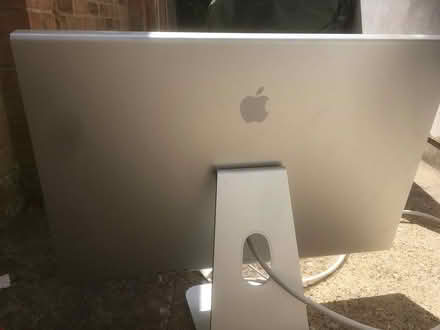 Photo of free Apple Cinema Display, PowerG5, PCs (Beckenham BR3) #3