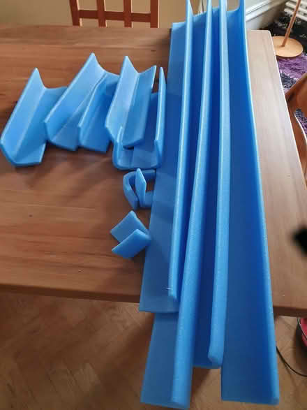 Photo of free Blue packing material (Manston LS15) #1