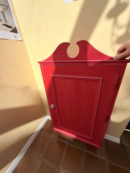 Photo of free Bathroom cabinet (Loughton, IG10) #1