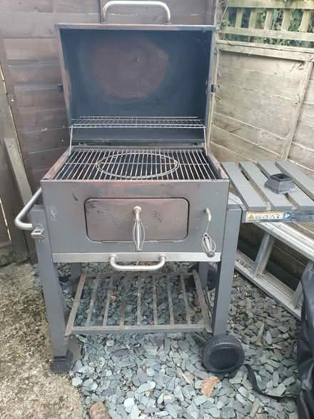 Photo of free Large bbq (South Chailey Lewes BN8) #1