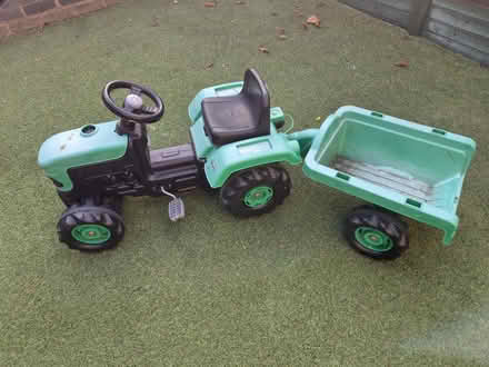 Photo of free Kids’ Tractor (Bletchley) #1