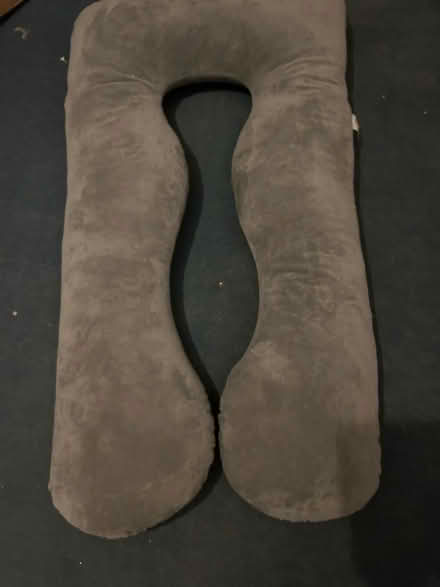 Photo of free Maternity sleep pillow (Temple Cowley OX4) #1