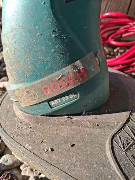Photo of free Bosch electric strimmer (Benson OX10) #2