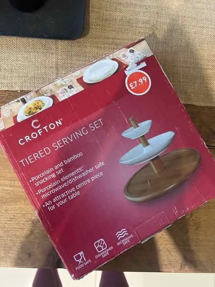 Photo of free Crofton serving set (ST19) #1