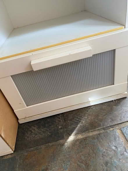 Photo of free IKEA bedside caninet (ME139 bh) #3