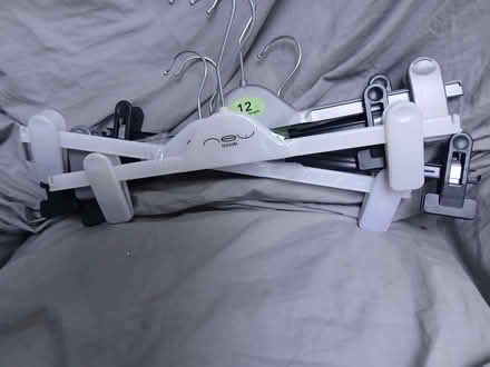 Photo of free skirt/trouser hangers (Wrose BD18) #1