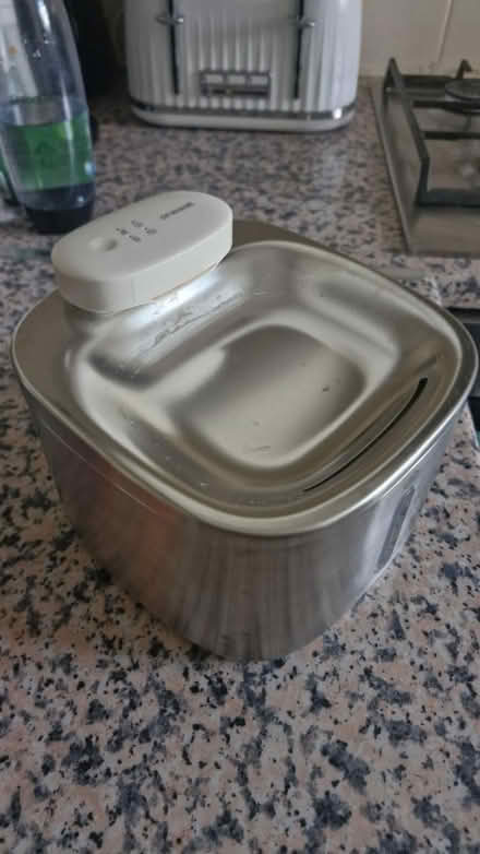 Photo of free Cat fountain (SW4 8PG) #2