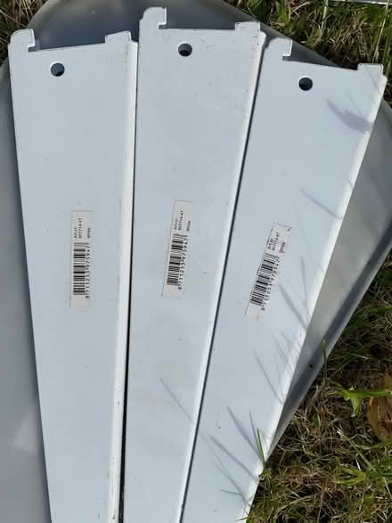 Photo of free Spur shelving brackets various (Dunfermline KY11) #2