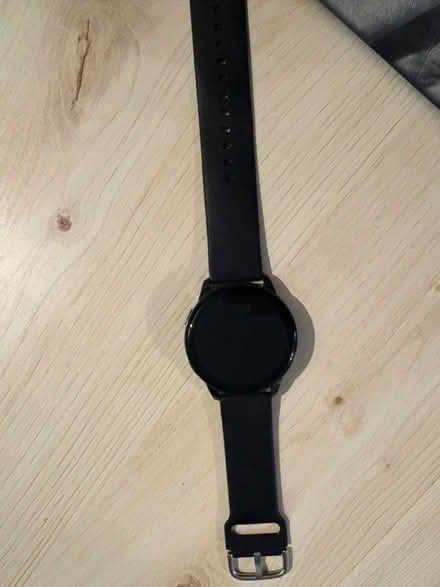 Photo of free Not charging smart watch (Leeds LS8) #1