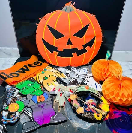 Photo of free Halloween decorations 🎃 (Gosport PO12) #1