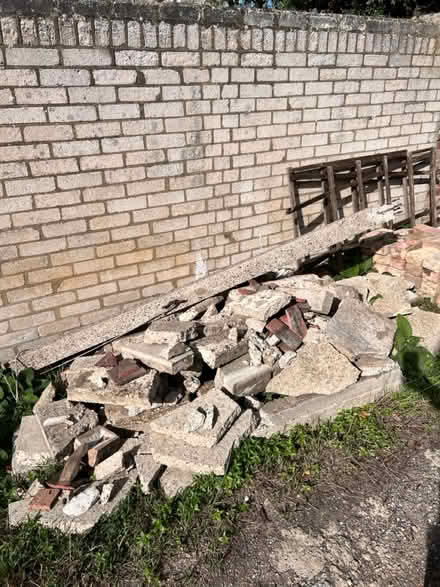 Photo of free Rubble (Sidcup DA15) #1