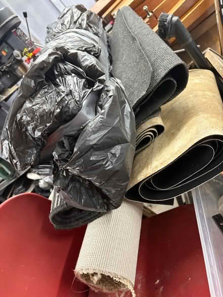 Photo of free Mixed lino/carpet offcuts (S35 High Green) #1