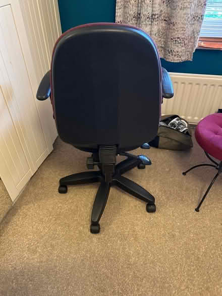 Photo of free Office chair with arm rests (Blyth NE24) #3