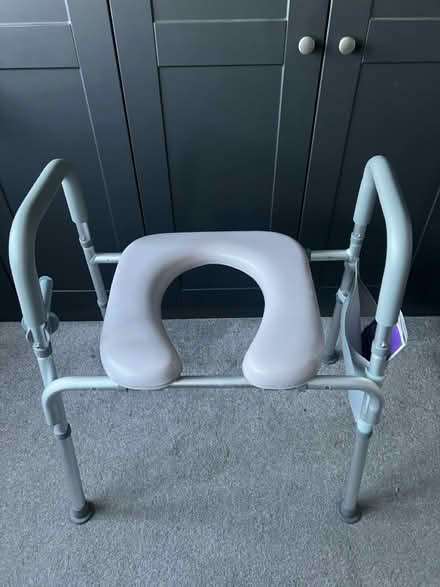 Photo of free Raised Toilet Seat (St Leonard’s on Sea TN37) #1