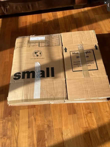 Photo of free Smll moving boxes (Home SE16) #1