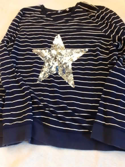 Photo of free L to xl blue silver star top (Birmingham City Centre B1) #1