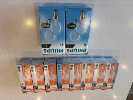 Photo of free Light bulbs (Merrow GU1) #1