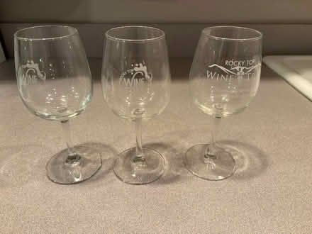 Photo of free Wine and champagne glasses (canton) #3