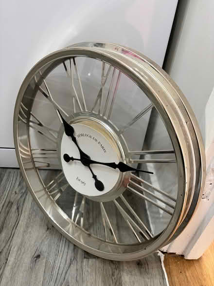 Photo of free Wall clock - rose gold (Adeyfield HP2) #3