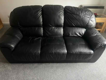 Photo of free Black leather sofa - 3 seater (Norbury SW16) #4