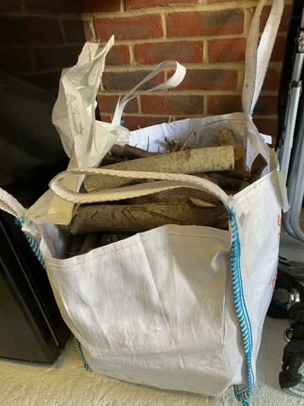 Photo of free Logs (Laindon SS15) #1
