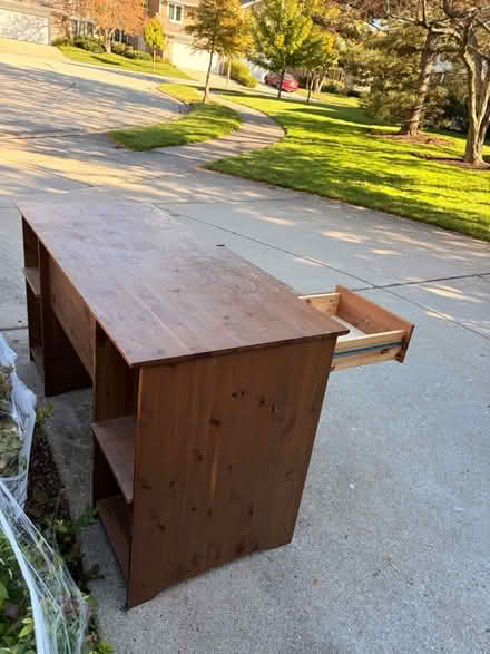 Photo of free IKEA desk (Buffalo grove) #3