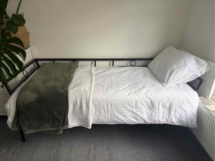 Photo of free Single day bed / sofa bed with two mattresses (Stroud Green N4) #1