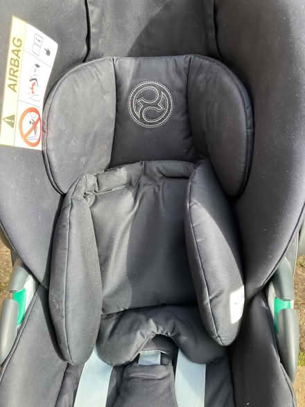 Photo of free Cybex baby car seat (Abingdon-on-Thames OX14) #2
