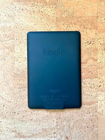 Photo of free Working Kindle Paperwhite (1st Gen) (Mount Waverley) #4