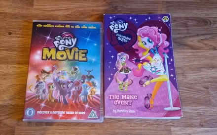 Photo of free My little pony dvd and book (De217ra spondon) #1