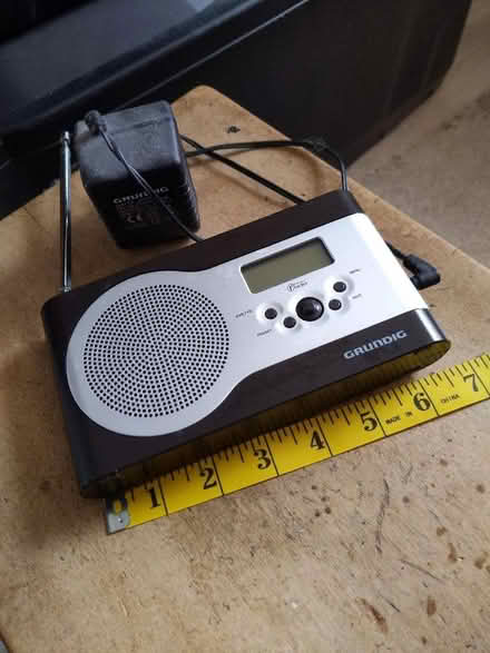 Photo of free Radio (Freehold LA1) #1