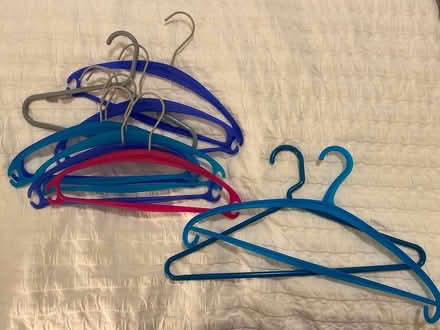 Photo of free Hangers plastic, wood, children's (10025) #2
