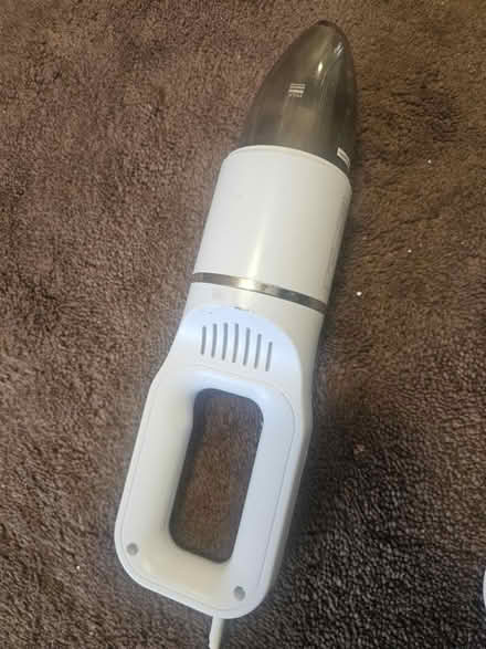 Photo of free Desktop/small area goblin vacuum (Tottenham N17) #2