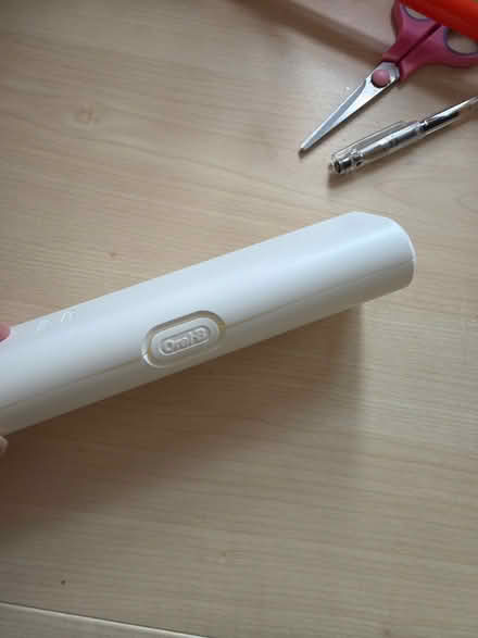 Photo of free Two electric toothbrushes with charger and one travel case (Sonning RG4) #2