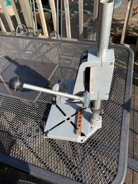 Photo of free drill stand (Leintwardine SY7) #1
