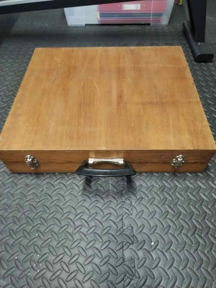 Photo of free Wooden box (Caton LA2) #2