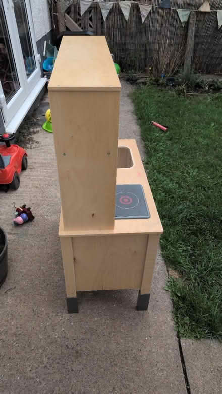 Photo of free Ikea children's kitchen (Tongwynlais CF15) #2