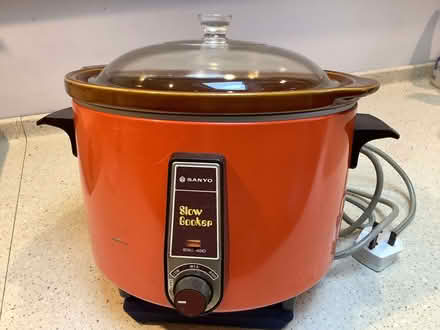 Photo of free Slow cooker (Binegar BA3) #2