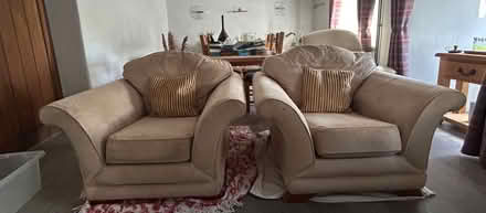 Photo of free 3PC Suite (High Ham TA10) #2