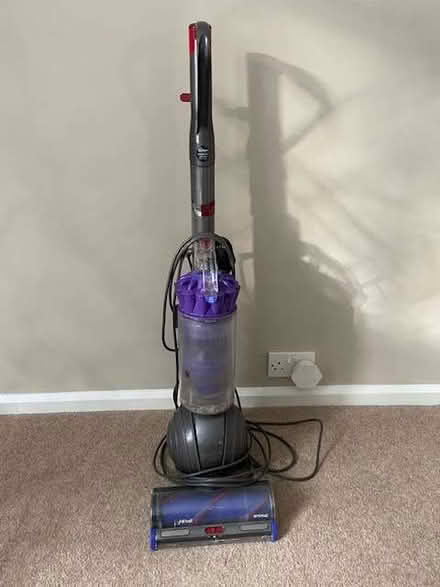 Photo of free Upright Dyson vacuum cleaner (Farnborough Park GU14) #1