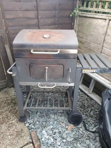 Photo of free Large bbq (South Chailey Lewes BN8) #2