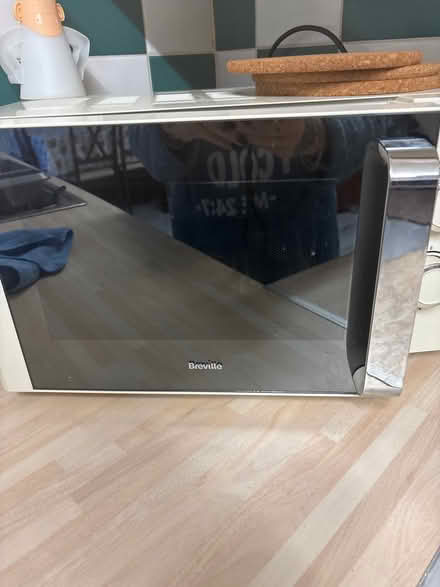 Photo of free Microwave (Calcot RG31 7ZU) #1