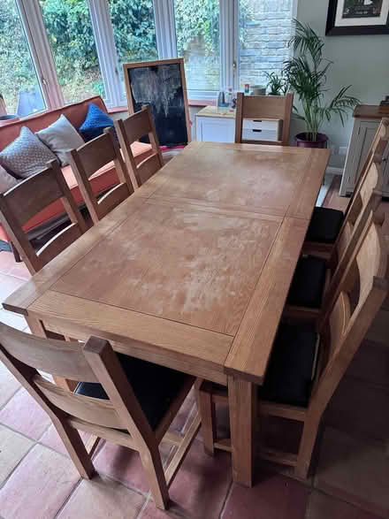 Photo of free Extendable oak dining table &chairs (Quickley Lane, Chorleywood) #3