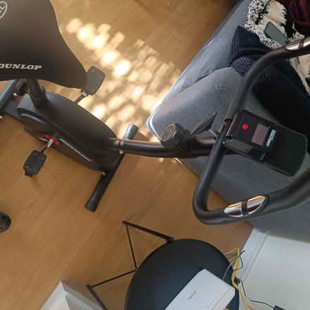 Photo of free exercise bicycle station (Dublin) #4