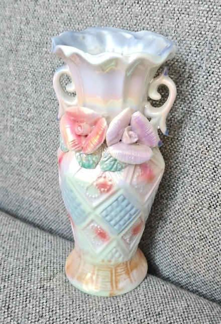 Photo of free Ornamental vase (Charlton SE7) #1