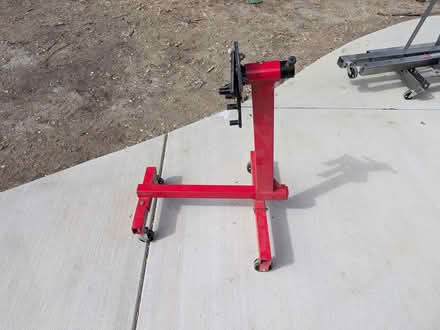 Photo of free 1/2 ton service stand (Gunbarrel) #1