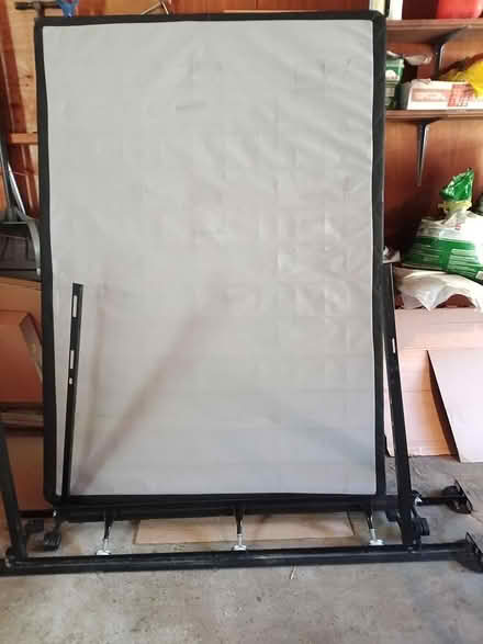 Photo of free box spring and metal frame (Beacon Hill Ottawa) #1